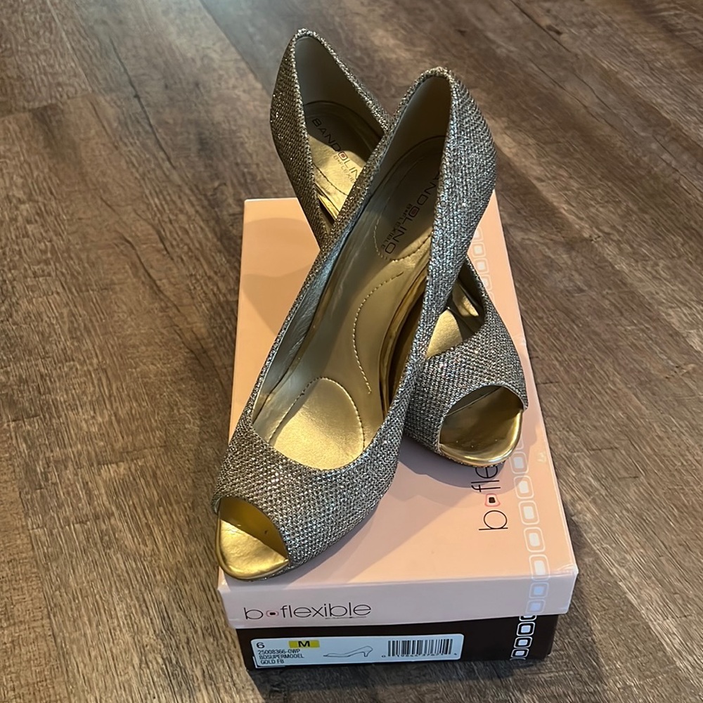 Bandolino Gold Heels